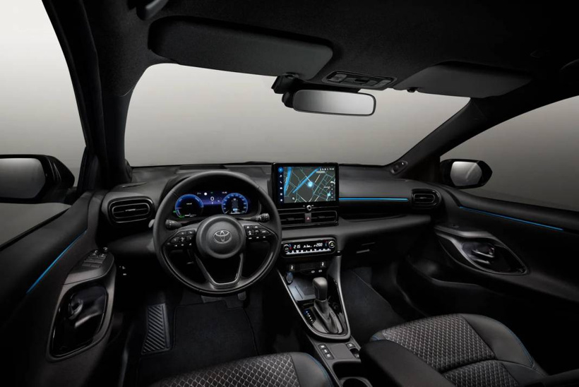 Toyota Yaris Hybrid Makyajlandı! Türkiye'de 115 Bin Lira Dev İndirim Kampanyasıyla Satışa Sunuldu - Fotoğraf: 2